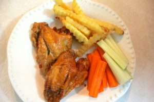 Crockpot BBQ Buffalo Chicken Wings