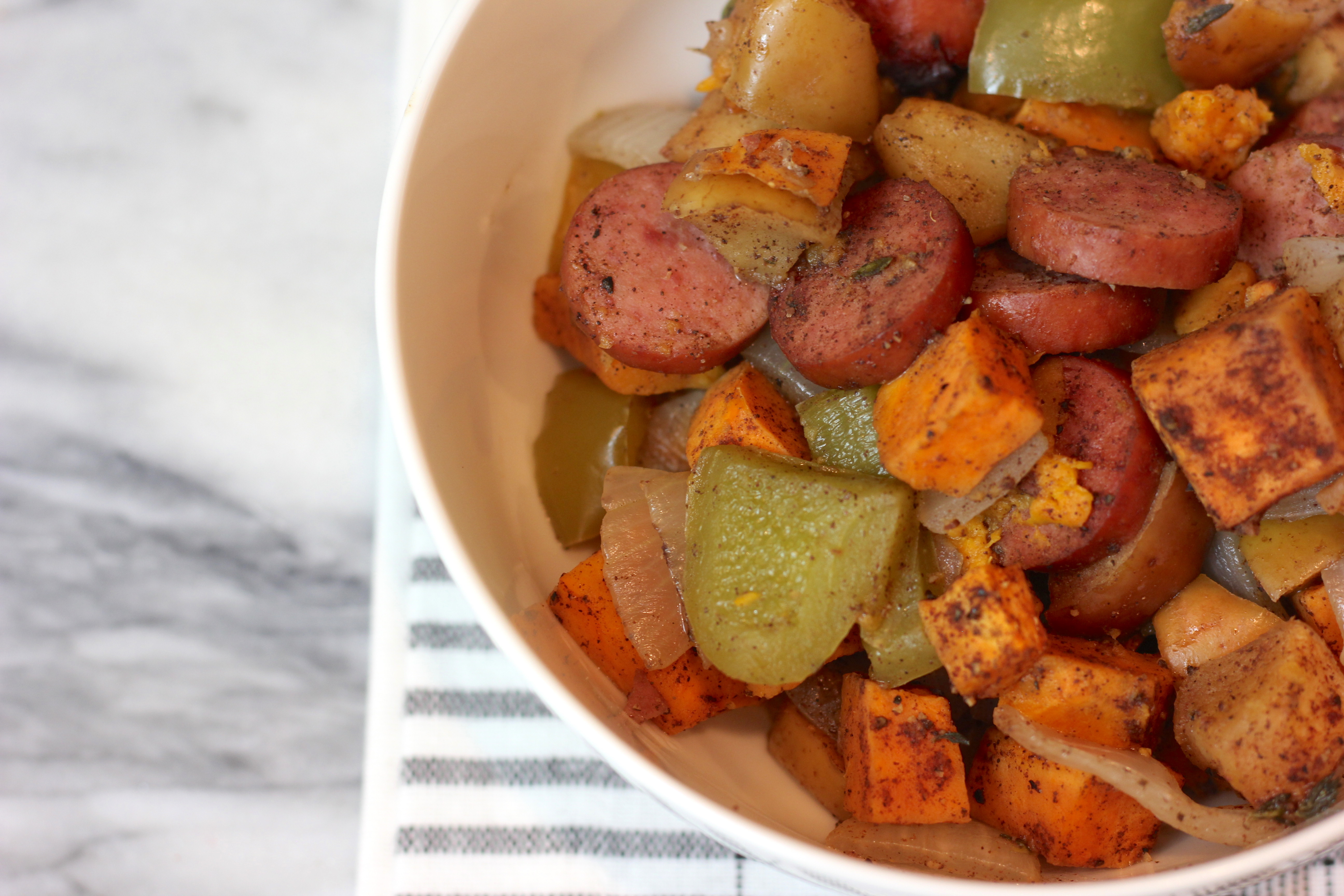 Smoked Sausage, Sweet Potatoes and Apples: Healthy Dinner Recipes
